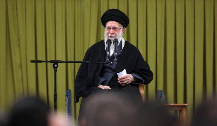 字母哥巅峰对决,大坂直美与40激战MAD分钟,战术调整胜负难料!的简单介绍 字母哥巅峰对决,大坂直美与40激战MAD分钟,战术调整胜负难料!的简单介绍