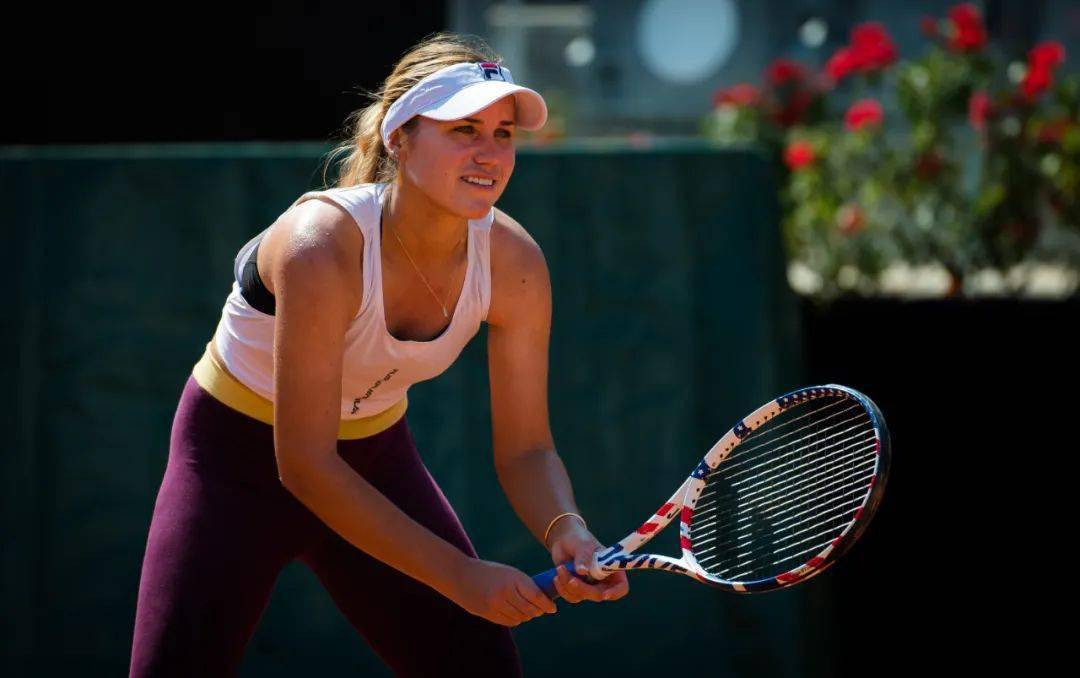 阿扎伦卡新星挺进下一轮表现惊艳，美国队未来可期！的简单介绍