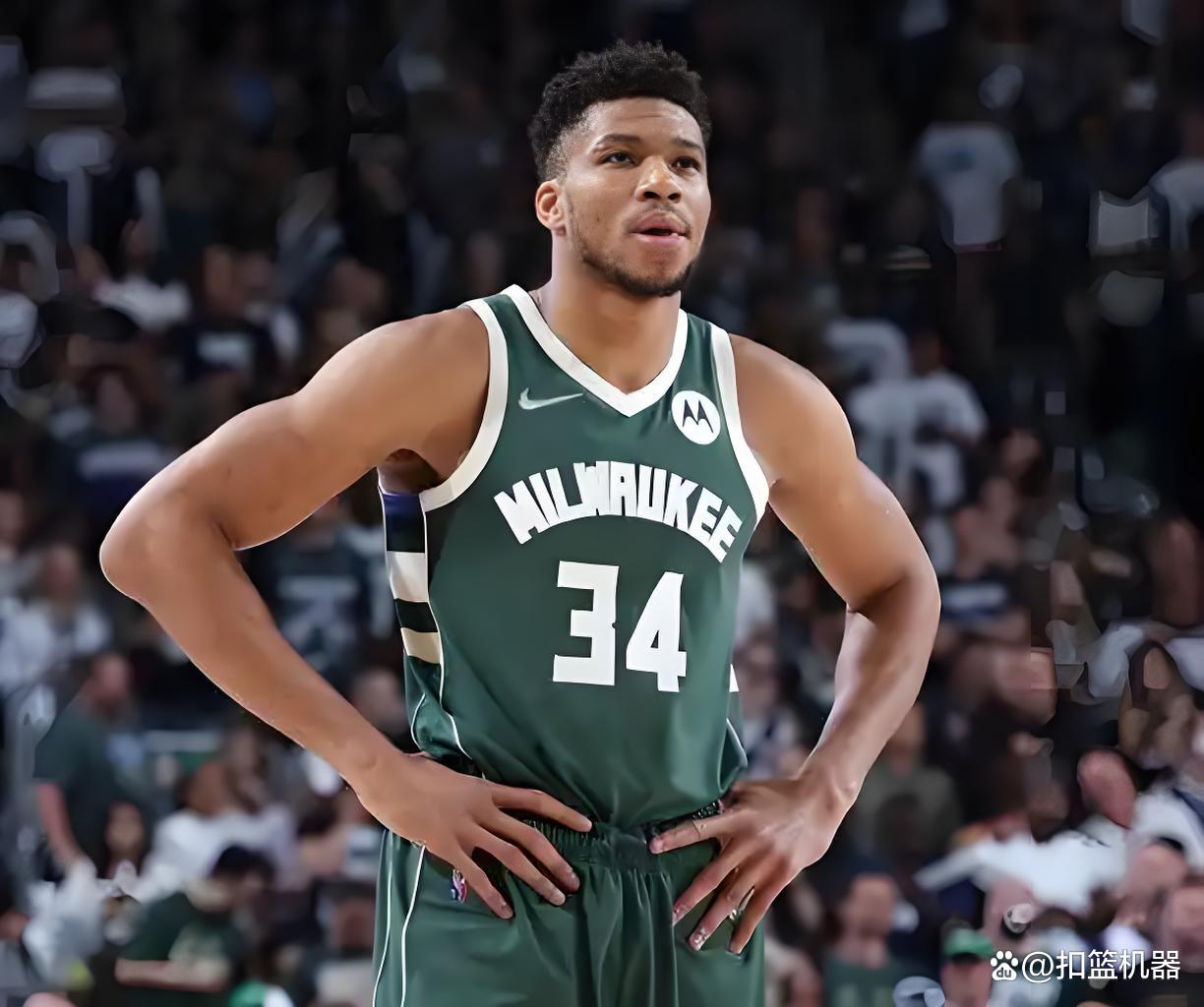 包含字母哥在中国队比赛中精彩发挥，比分优势明显引发热议！的词条